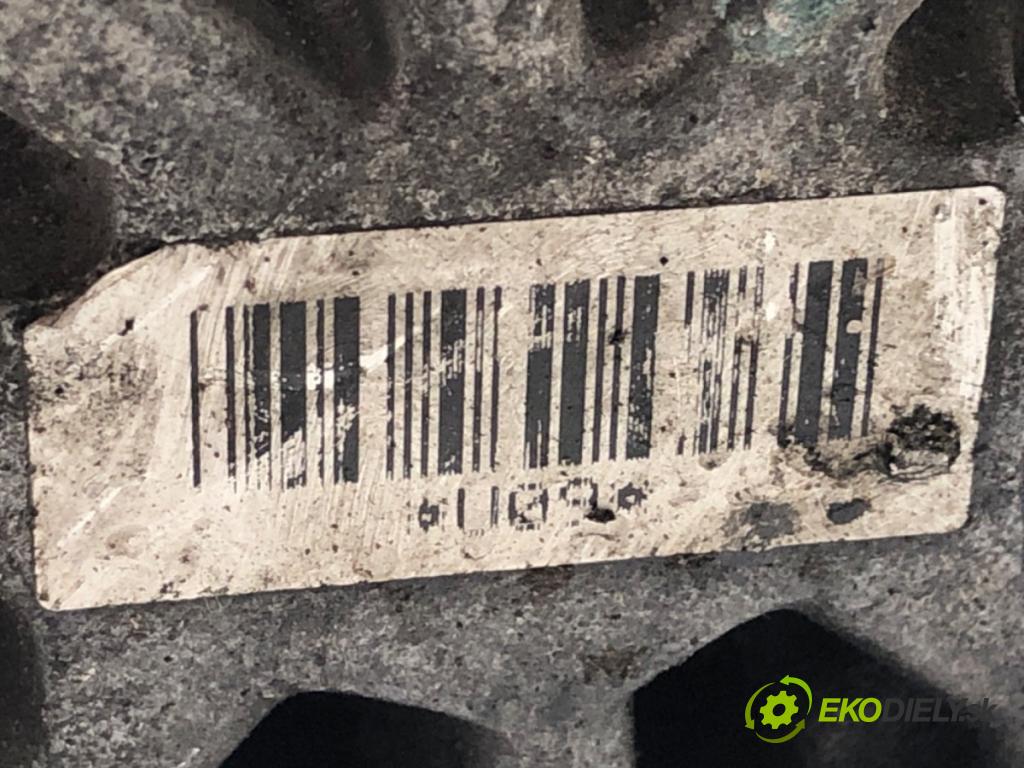 TOYOTA AVENSIS T25 sedan 2005 85 kW 2.0 D-4D (CDT250_) 1995 Pumpa servočerpadlo  (Servočerpadlo)