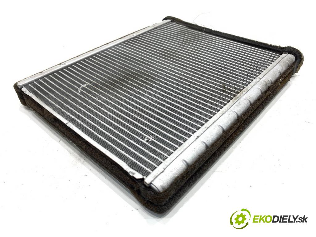 TOYOTA AVENSIS T25 sedan 2005 85 kW 2.0 D-4D (CDT250_) 1995 topné těleso radiátor topení  (Radiátor topení)