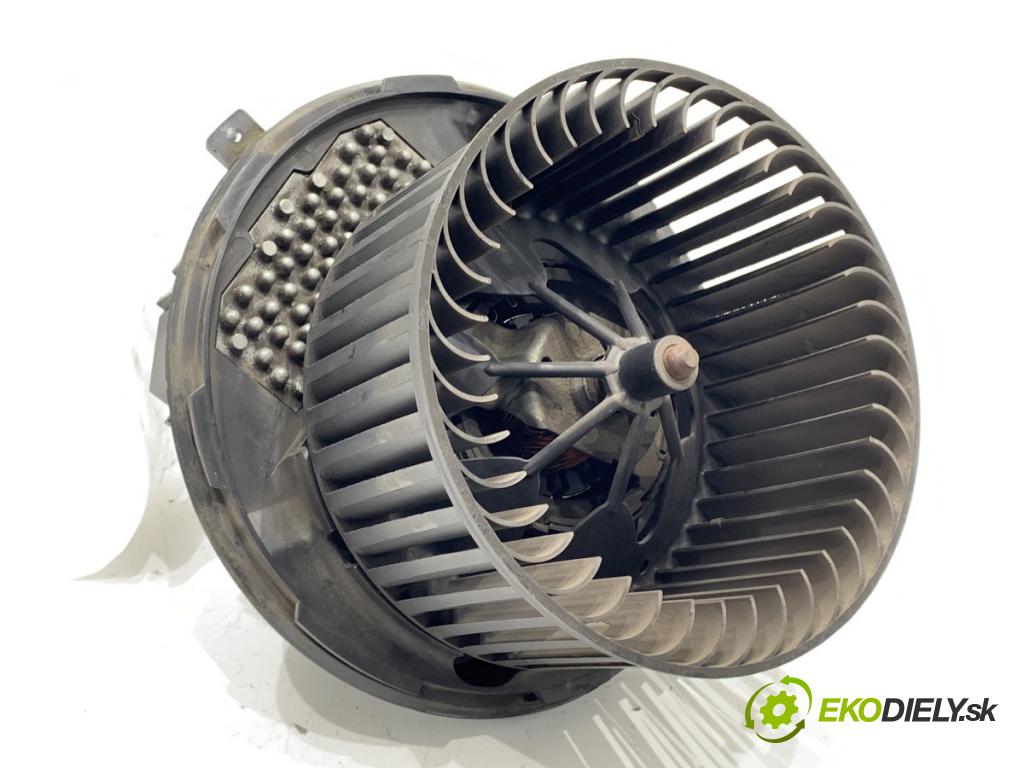 SKODA OCTAVIA II Kombi 2008 75 kW 1.6 1595 ventilátor kúrenia 1K1820015F