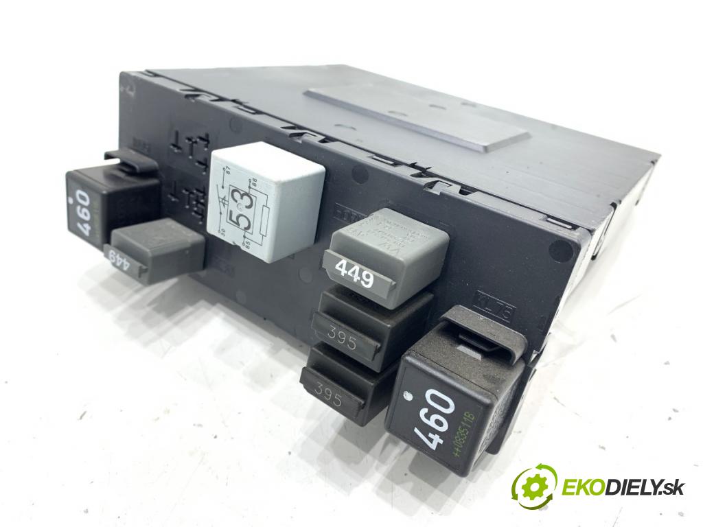 SKODA OCTAVIA II Kombi 2008 75 kW 1.6 1595 Modul komfortu 3C8937049E (Modul komfortu)