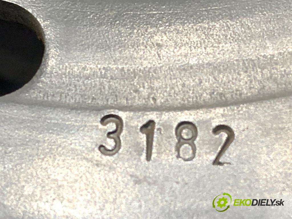 SKODA OCTAVIA II Kombi 2008 75 kW 1.6 1595 koleso kolesová hriadeľa 06A105255F (Remenica)