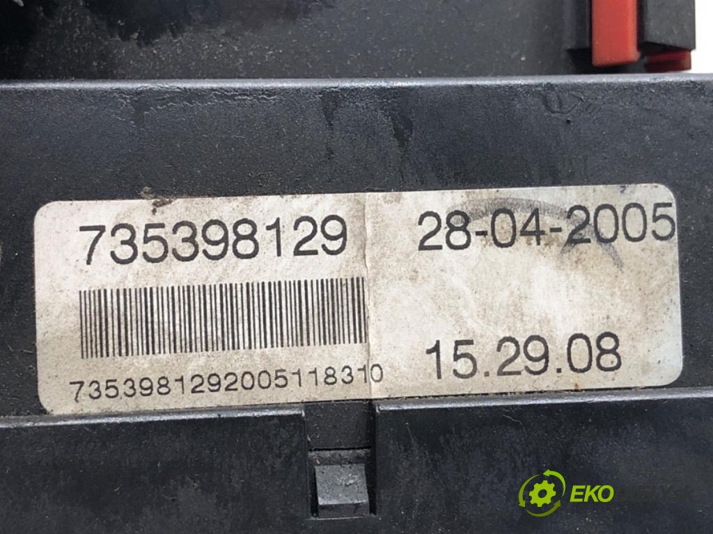 FIAT PANDA II liftback 2005 40 kW 1.1 (169.AXA1A) 1108 Prepínač kombinovaný 735398129 (Prepínacie páčky pod volantom)