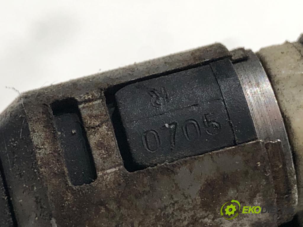 FIAT PANDA II liftback 2005 40 kW 1.1 (169.AXA1A) 1108 Lišta vstrekovacia 3219018301 (Vstrekovacia lišta)