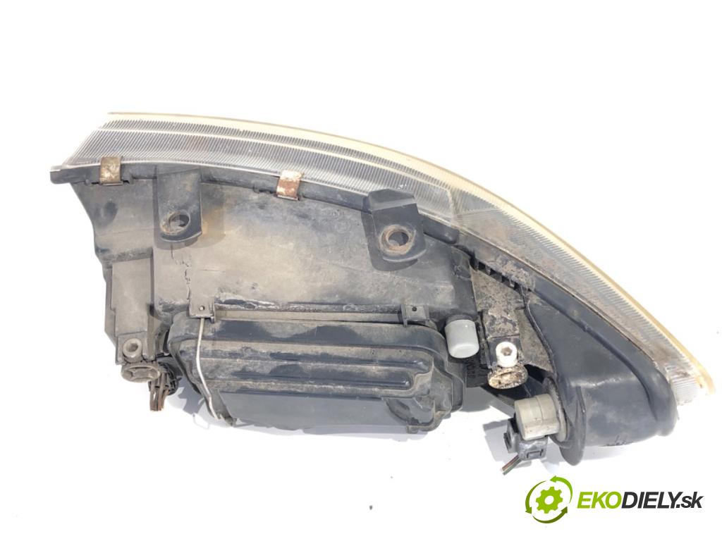 SEAT LEON I liftback 2001 77 kW 1.6 16 V 1598 Svetlomet pravy predný