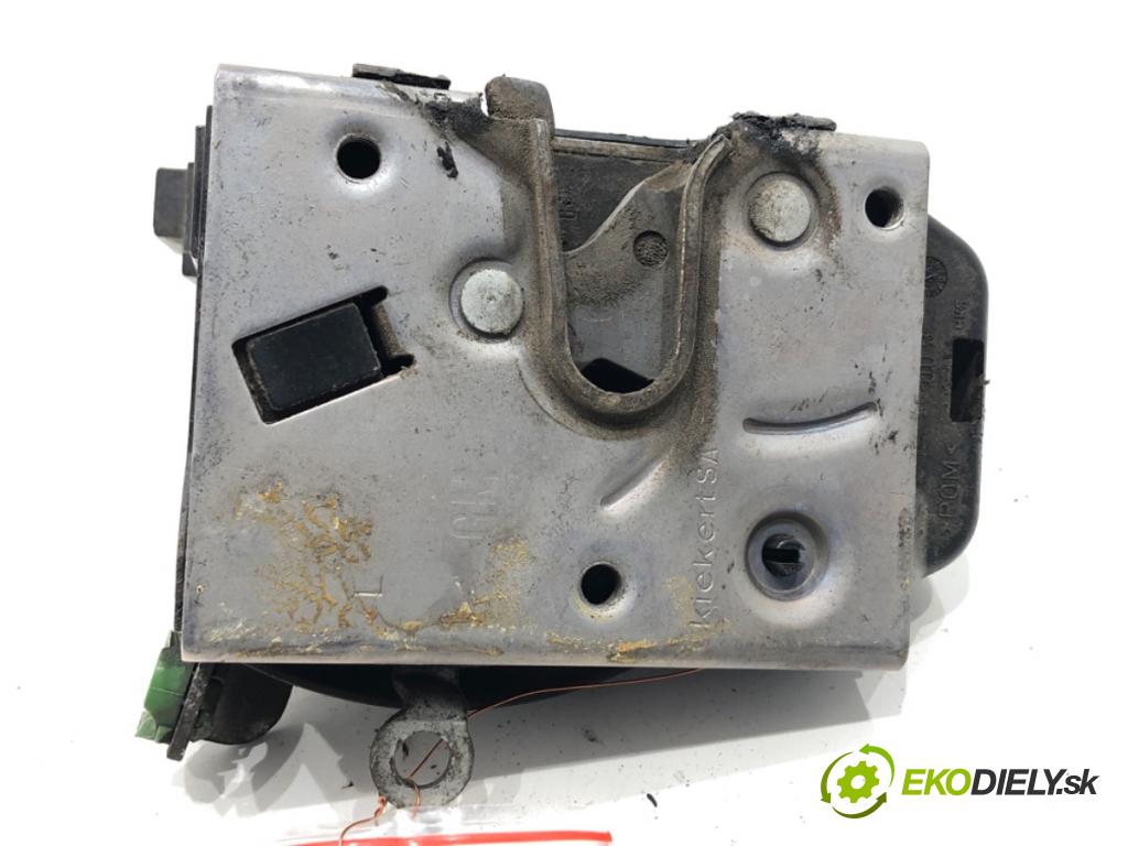 OPEL CORSA C liftback 2005 44 kW 1.0 (F08, F68) 998 zámok dveře levý přední část 