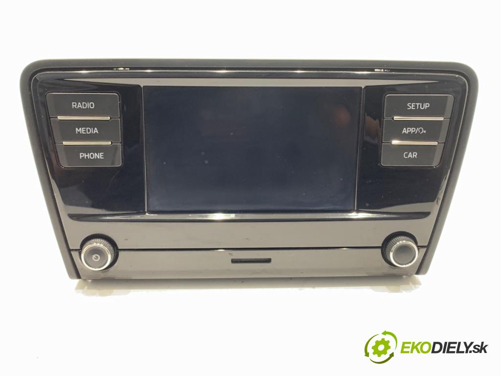 SKODA OCTAVIA III Kombi 2018 85 kW 1.6 TDI 1598 RADIO 5E0035871D (Audio zariadenie)