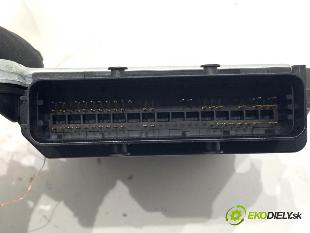 SKODA OCTAVIA III Kombi 2018 85 kW 1.6 TDI 1598 senzor airbag 3Q0959655BH (Snímač)