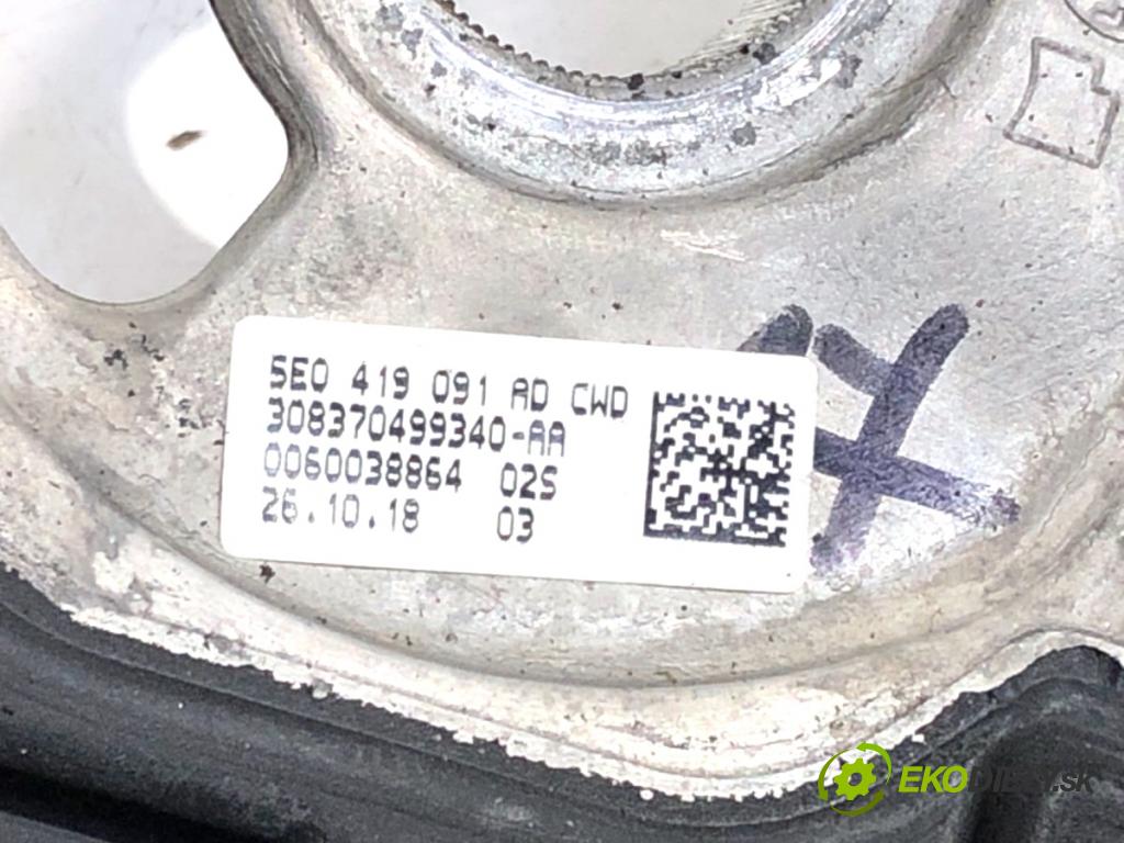 SKODA OCTAVIA III Kombi 2018 85 kW 1.6 TDI 1598 Volant 5E0419091AD (Volant)