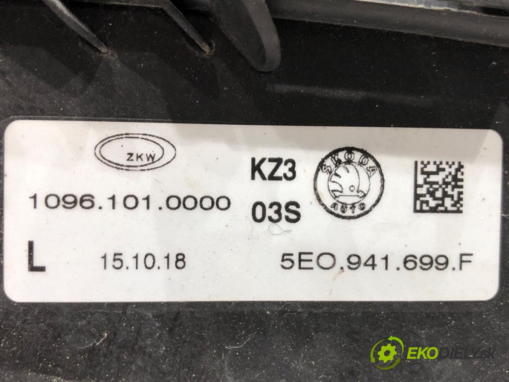 SKODA OCTAVIA III Kombi 2018 85 kW 1.6 TDI 1598 hmlové svetlo, hmlovka levý přední část