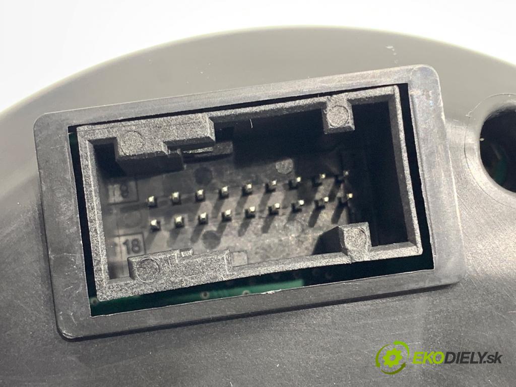 SKODA OCTAVIA III Kombi 2018 85 kW 1.6 TDI 1598 Prístrojovka 5E0920781F (Prístrojová doska)