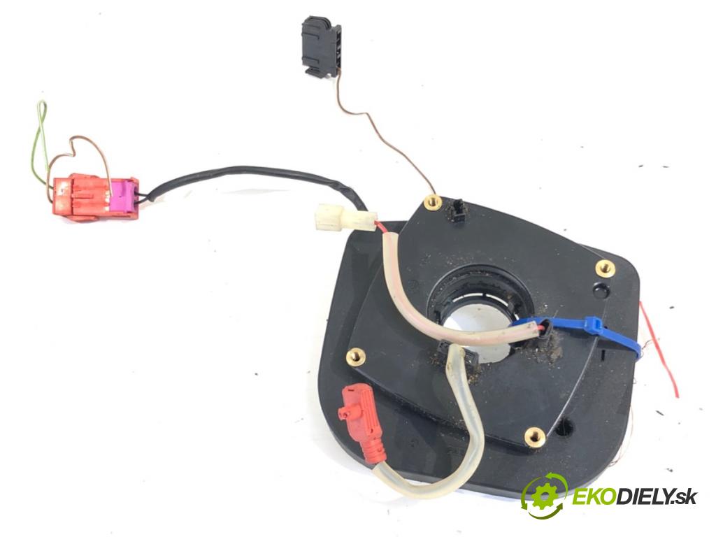 AUDI A4 B5 sedan 1996 81 kW 1.9 TDI 1896 kroužek slimák airbag 4D0951543D (Airbag)