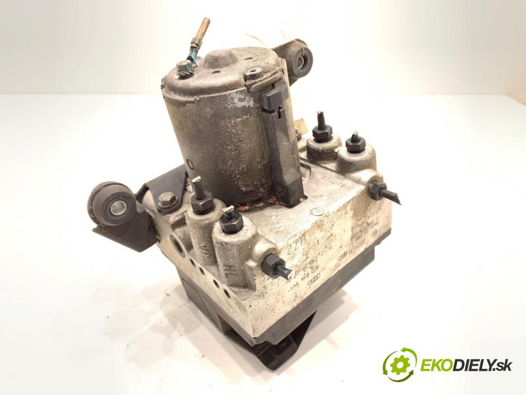 AUDI A4 B5 sedan 1996 81 kW 1.9 TDI 1896 pumpa ABS 8D0614111 (Pumpa ABS)