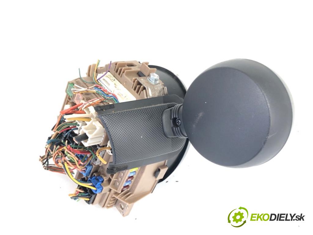 CITROEN C1 liftback 2006 50 kW 1.0 998 Prístrojovka (Prístrojová doska)