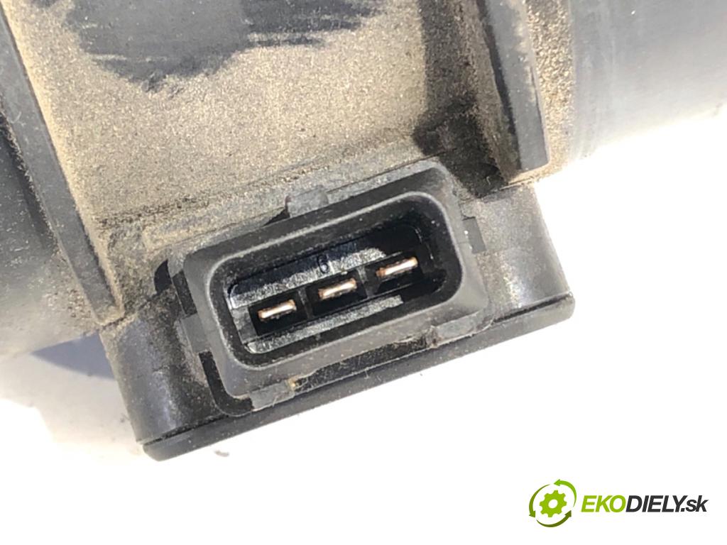 BMW E39 sedan 2000 110 kW 520 i 1990 Váha vzduchu 1432356 (Váha vzduchu)