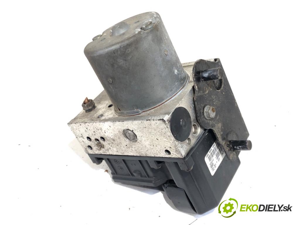 BMW E39 sedan 2000 110 kW 520 i 1990 pumpa ABS 6750383 (Pumpa ABS)