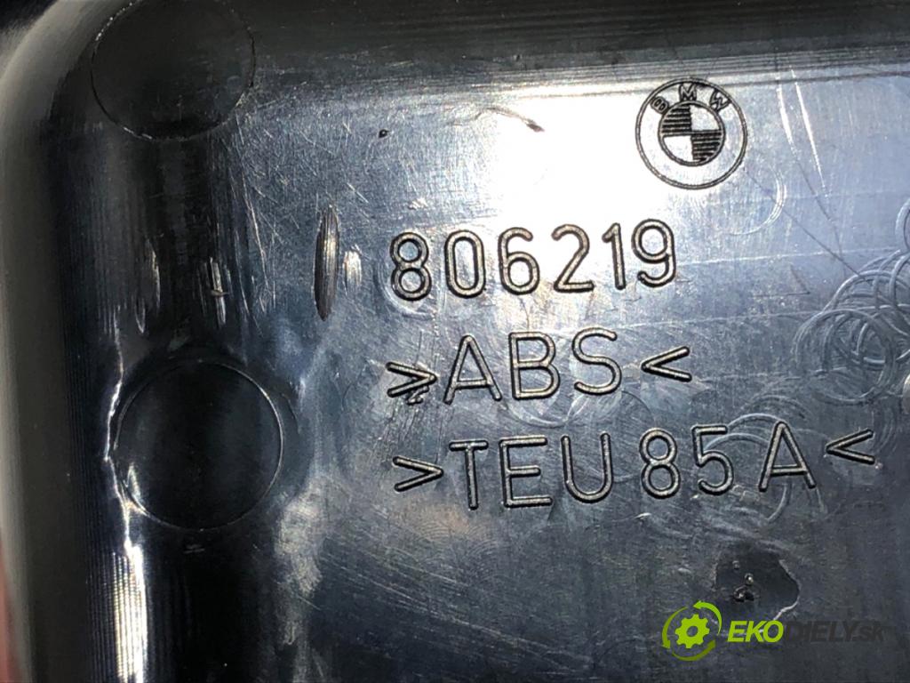 BMW E39 sedan 2000 110 kW 520 i 1990 Lakťová opierka (Lakťová opierka)