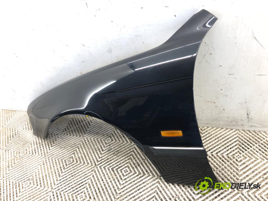 BMW E39 sedan 2000 110 kW 520 i 1990 blatník levý přední část