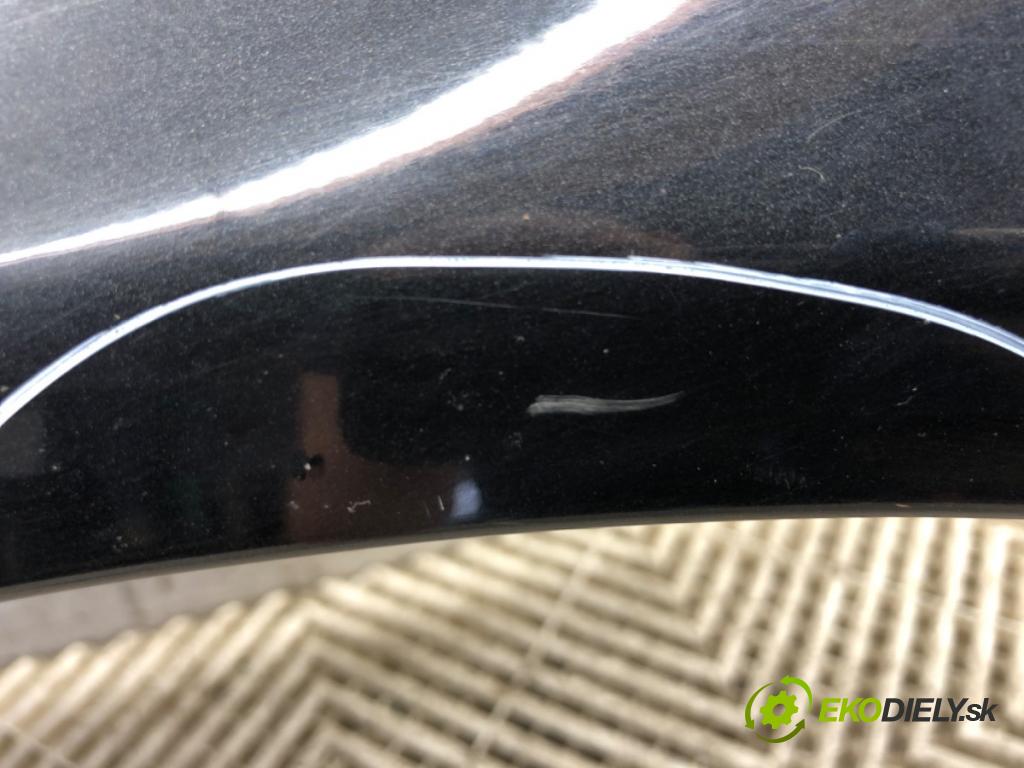 BMW E39 sedan 2000 110 kW 520 i 1990 blatník levý přední část
