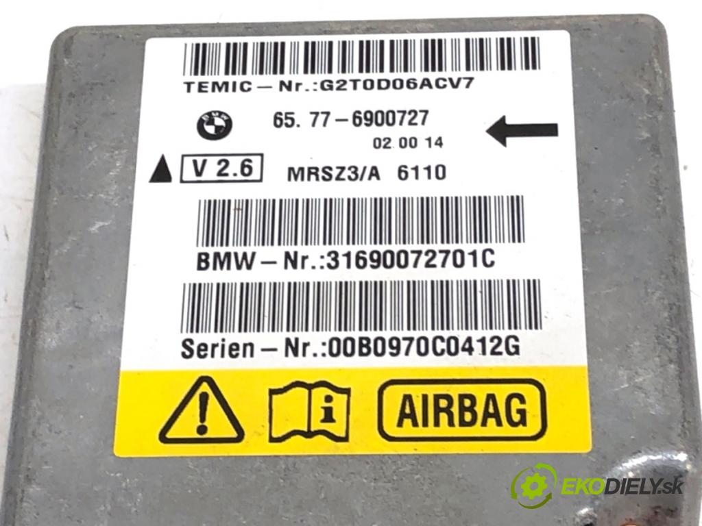 BMW E39 sedan 2000 110 kW 520 i 1990 senzor airbag 6900727 (Snímač)