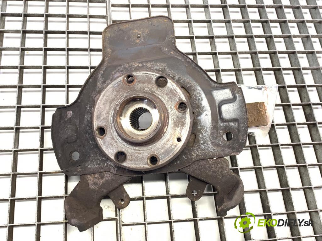 OPEL ASTRA G liftback 2000 62 kW 1.6 (F08, F48) 1598 náboj pravy predný 