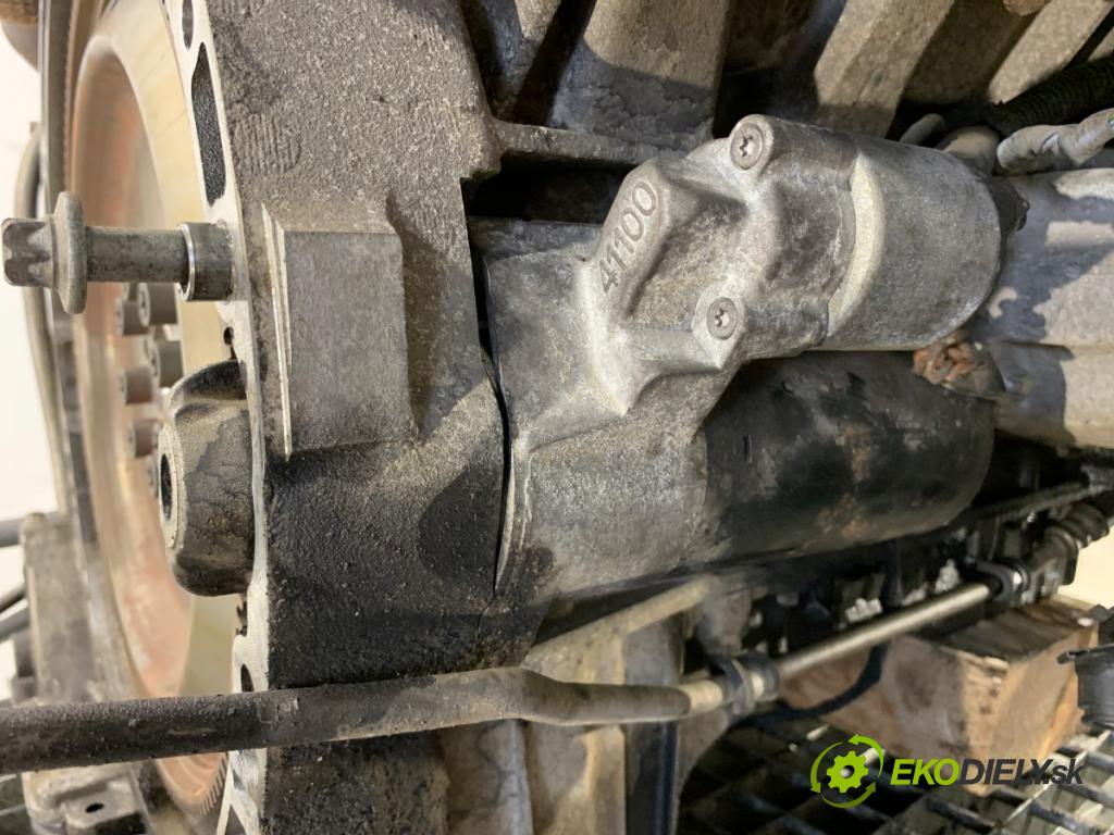 MERCEDES-BENZ C218 coupe 2013 195 kW CLS 350 CDI / d (218.323) 2987 Motor KOMPLETNÍ: 642853