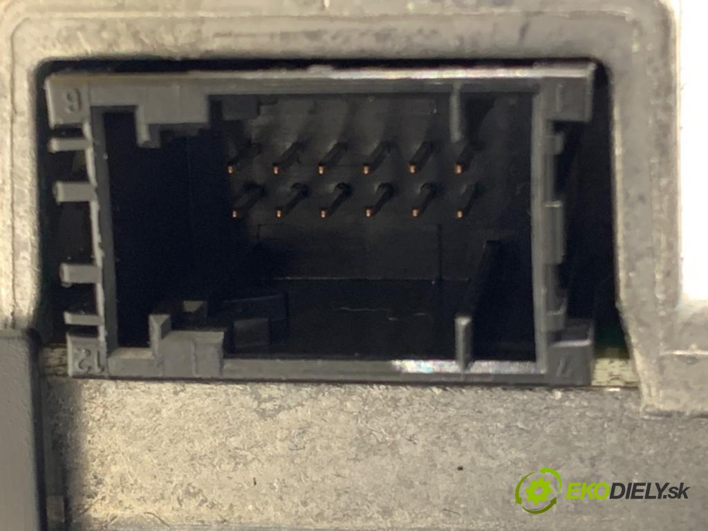 BMW E70 SUV 2009 200 kW 3.0 si 2996 Dislpej 9194063 (Prístrojová doska)