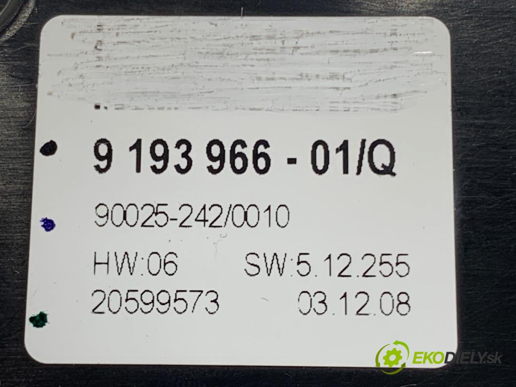 BMW E70 SUV 2009 200 kW 3.0 si 2996 Panel ovládania kúrenia 9193966 (Prepínacie páčky pod volantom)