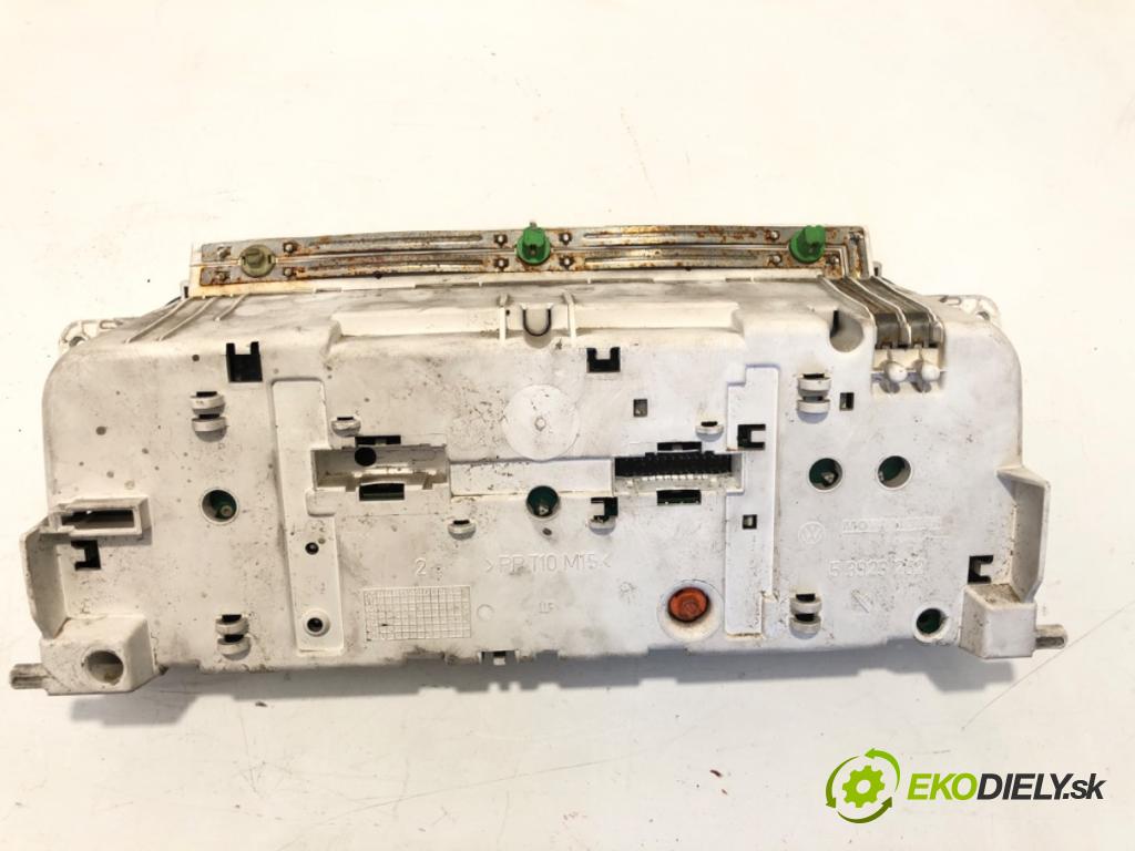 VW TRANSPORTER T4 Platforma / podwozie 1997 55 kW 2.4 D 2370 Prístrojovka 7D0919850L (Prístrojová doska)