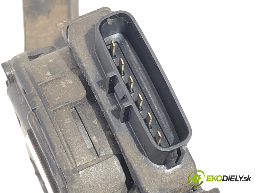 MITSUBISHI MIRAGE / SPACE STAR liftback 2013 52 kW 1.0 (A05A) 999 Potenciometer plynu 1600A093 (Potenciometer plynového pedálu)