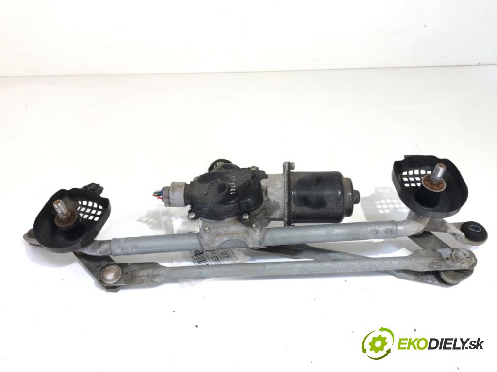 MITSUBISHI MIRAGE / SPACE STAR liftback 2013 52 kW 1.0 (A05A) 999 Mechanizmus stieračov predný  (Motorček stieračov predný)