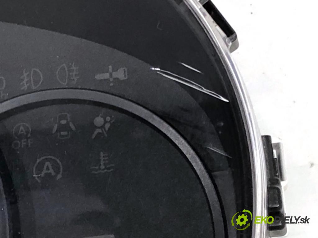 MITSUBISHI MIRAGE / SPACE STAR liftback 2013 52 kW 1.0 (A05A) 999 Prístrojovka 8100B319 (Prístrojová doska)