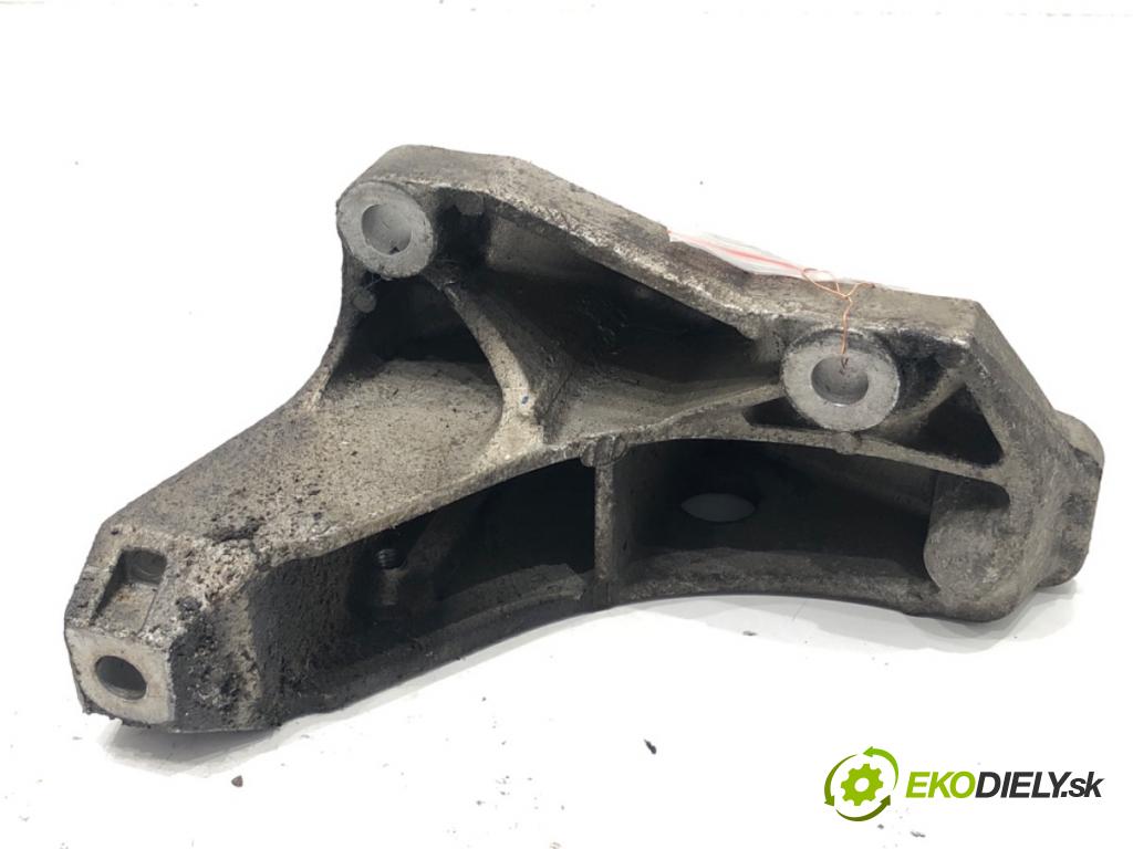 VW GOLF IV liftback 1998 74 kW 1.6 1595 Držiak prevodovky 1J0199117Q