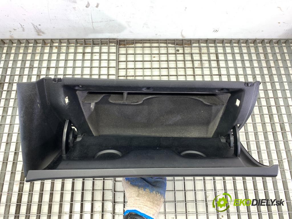 VW GOLF IV liftback 1998 74 kW 1.6 1595 Priehradka, kastlík spolujazdca 1J1857104A (Priehradka (kastlík))