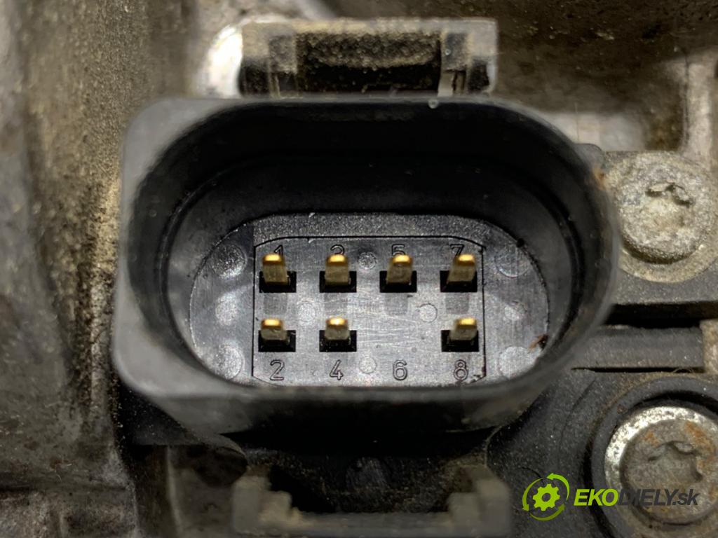 VW GOLF IV liftback 1998 74 kW 1.6 1595 Škrtiaca klapka 06A133064J (Škrtiaca klapka)