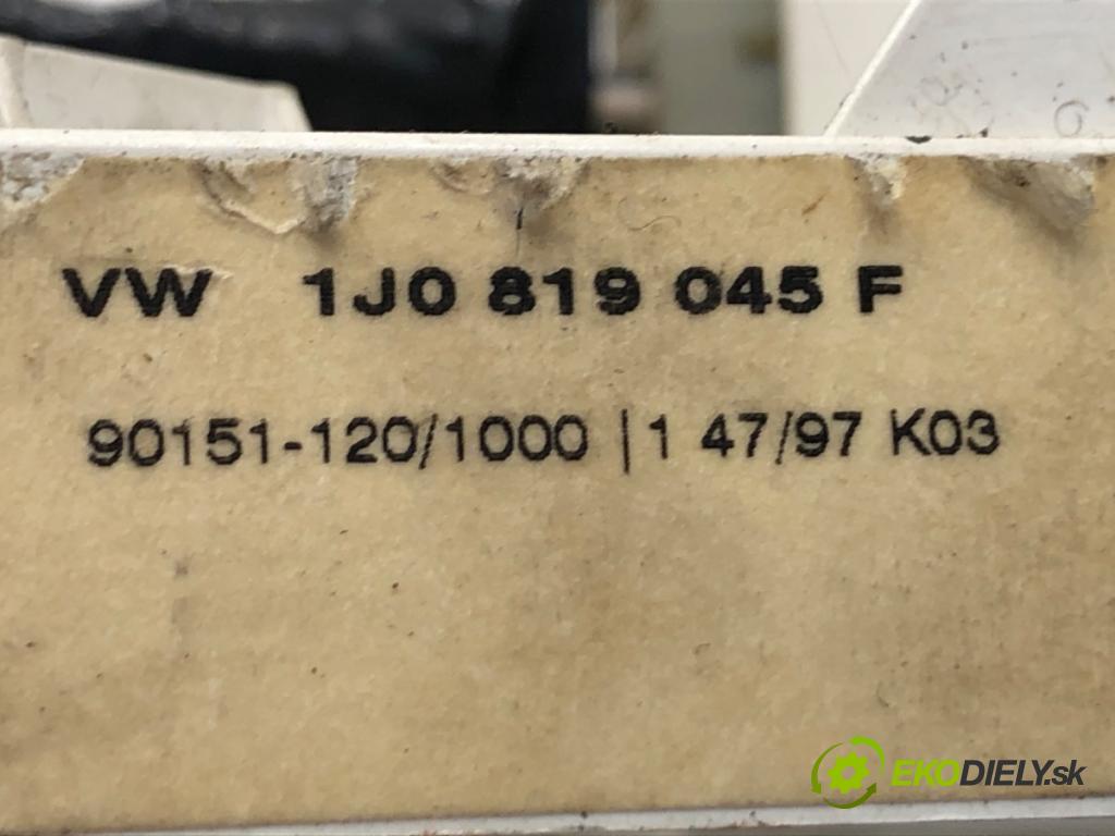 VW GOLF IV liftback 1998 74 kW 1.6 1595 Panel ovládania kúrenia 1J0819045F (Prepínacie páčky pod volantom)