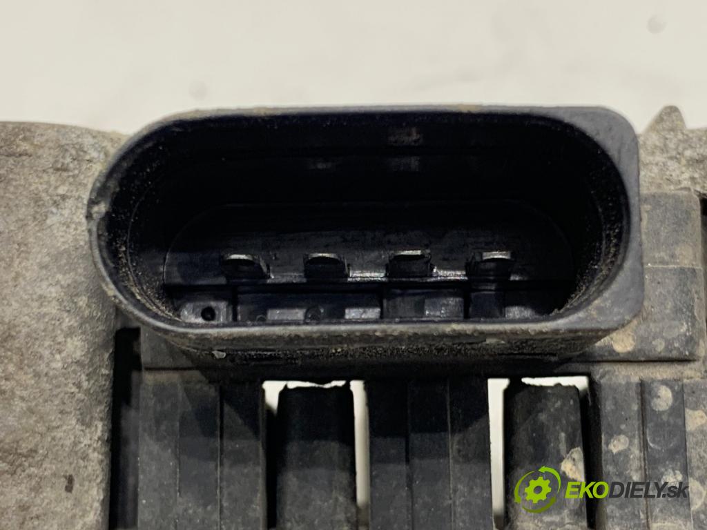 VW GOLF IV liftback 1998 74 kW 1.6 1595 Cievka zapaľovacia  (Zapaľovacia cievka)