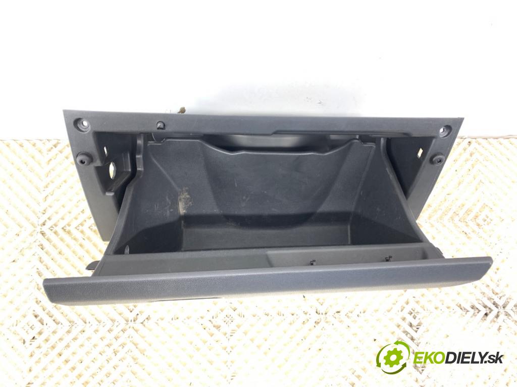 OPEL ZAFIRA B nadwozie wielkoprzestrzenne (MPV) 2006 74 kW 1.9 CDTI (M75) 1910 Priehradka, kastlík spolujazdca 13150268 (Priehradka (kastlík))