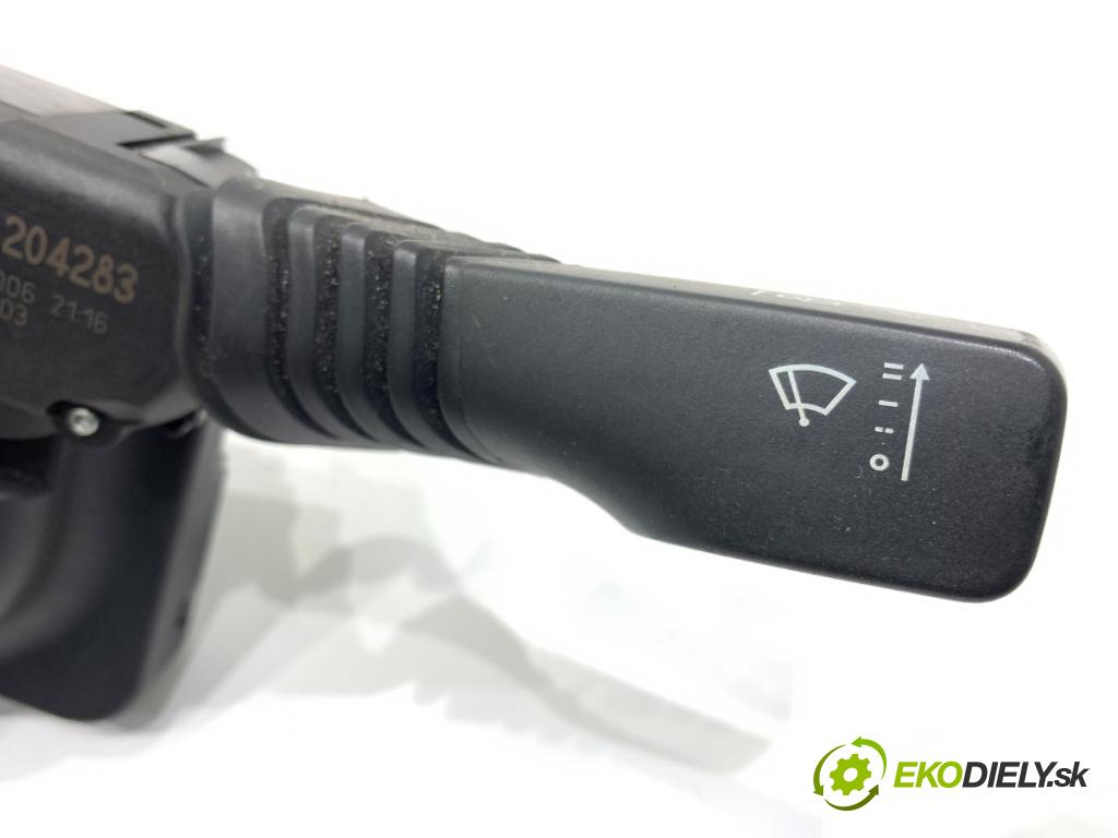 OPEL ZAFIRA B nadwozie wielkoprzestrzenne (MPV) 2006 74 kW 1.9 CDTI (M75) 1910 Prepínač kombinovaný 13250224 (Prepínacie páčky pod volantom)