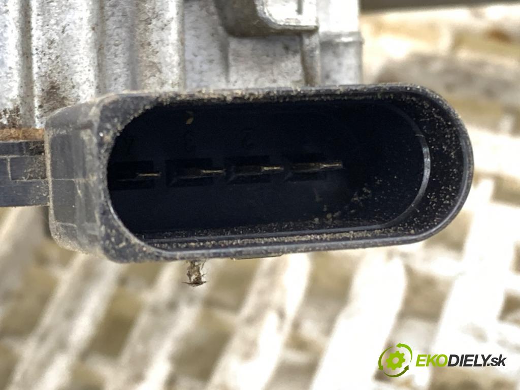 OPEL ZAFIRA B nadwozie wielkoprzestrzenne (MPV) 2006 74 kW 1.9 CDTI (M75) 1910 Mechanizmus stieračov predný 404976 (Motorček stieračov predný)