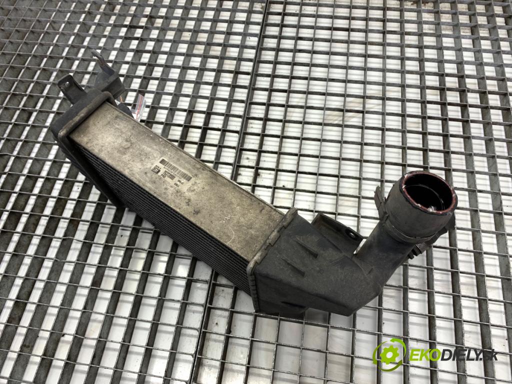 OPEL ZAFIRA B nadwozie wielkoprzestrzenne (MPV) 2006 74 kW 1.9 CDTI (M75) 1910 intercooler 13213402 (Intercooler (chladič stlačeného vzduchu))