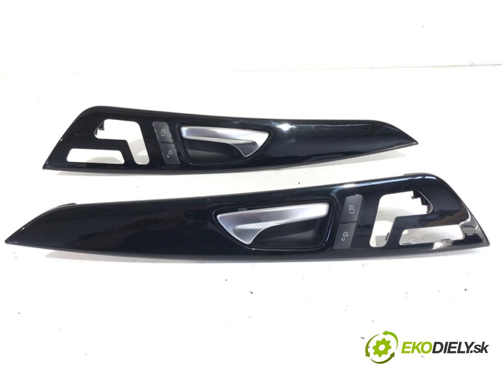 MERCEDES-BENZ C218 coupe 2013 195 kW CLS 350 CDI / d (218.323) 2987 lišty kryt  (Lišta)