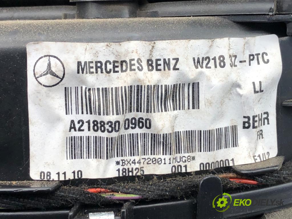 MERCEDES-BENZ C218 coupe 2013 195 kW CLS 350 CDI / d (218.323) 2987 Výhrevné teleso, radiátor kúrenia komplet KOMBAJN A2188300960 (Radiátor kúrenia)