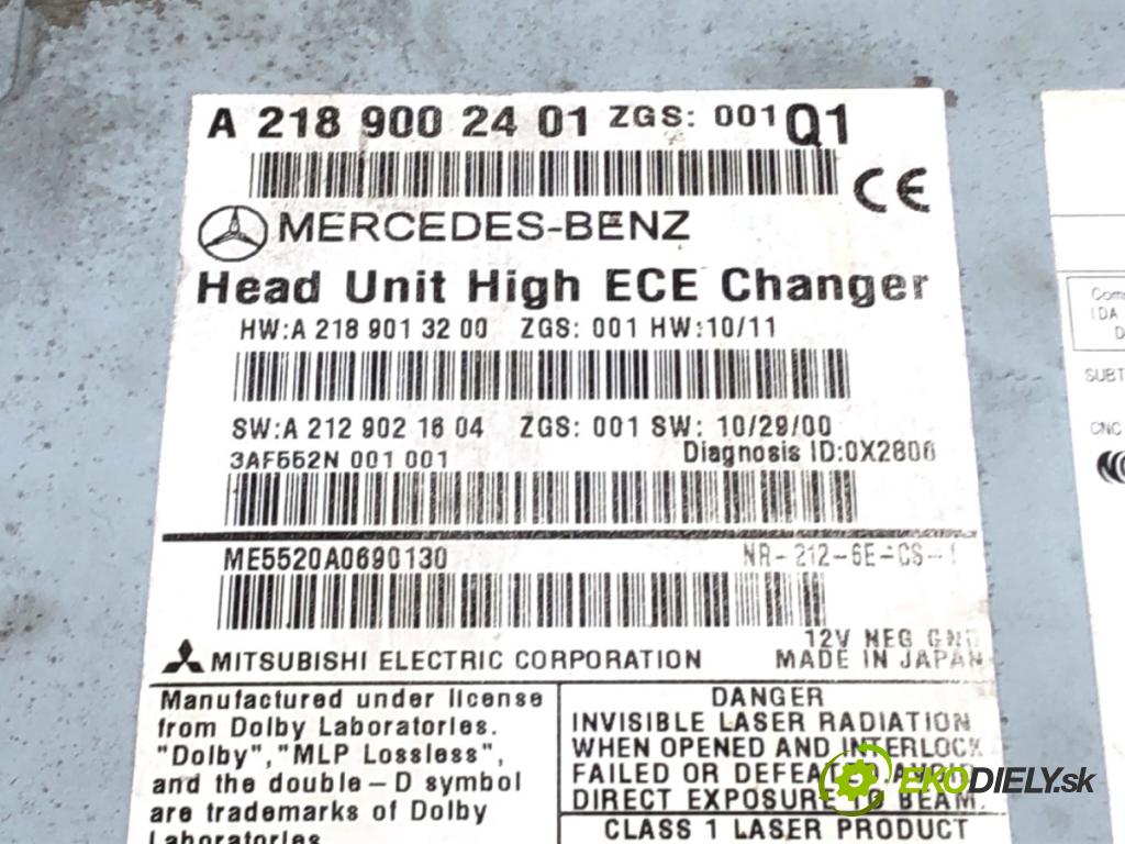 MERCEDES-BENZ C218 coupe 2013 195 kW CLS 350 CDI / d (218.323) 2987 RADIO A2189002401 (Audio zariadenie)