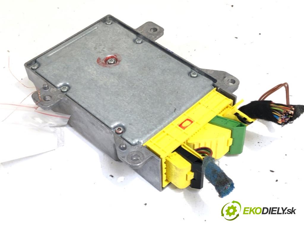 MERCEDES-BENZ C218 coupe 2013 195 kW CLS 350 CDI / d (218.323) 2987 senzor airbag A2189015100 (Snímač)