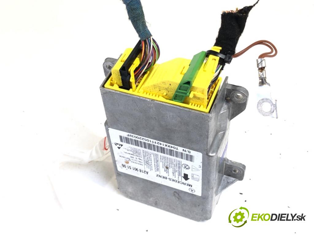 MERCEDES-BENZ C218 coupe 2013 195 kW CLS 350 CDI / d (218.323) 2987 senzor airbag A2189015100 (Snímač)