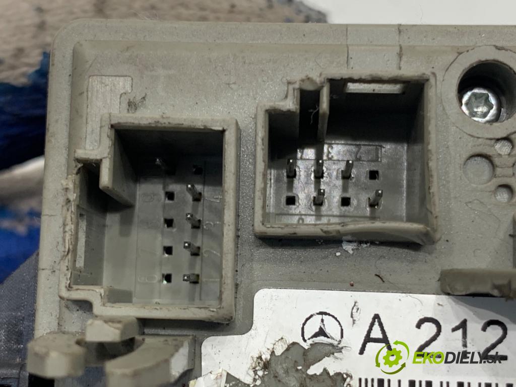 MERCEDES-BENZ C218 coupe 2013 195 kW CLS 350 CDI / d (218.323) 2987 spinačka A2129055400 (Spínacia skrinka)