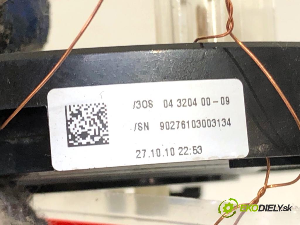 MERCEDES-BENZ C218 coupe 2013 195 kW CLS 350 CDI / d (218.323) 2987 Krúžok, slimák airbag 04320400-09 (Airbag)