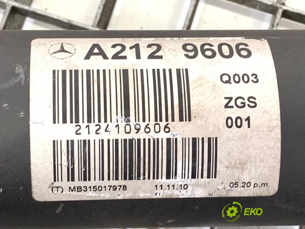 MERCEDES-BENZ C218 coupe 2013 195 kW CLS 350 CDI / d (218.323) 2987 Kardaň, hriadeľ hnací zad A2129606 (Kardaňový hriadeľ)