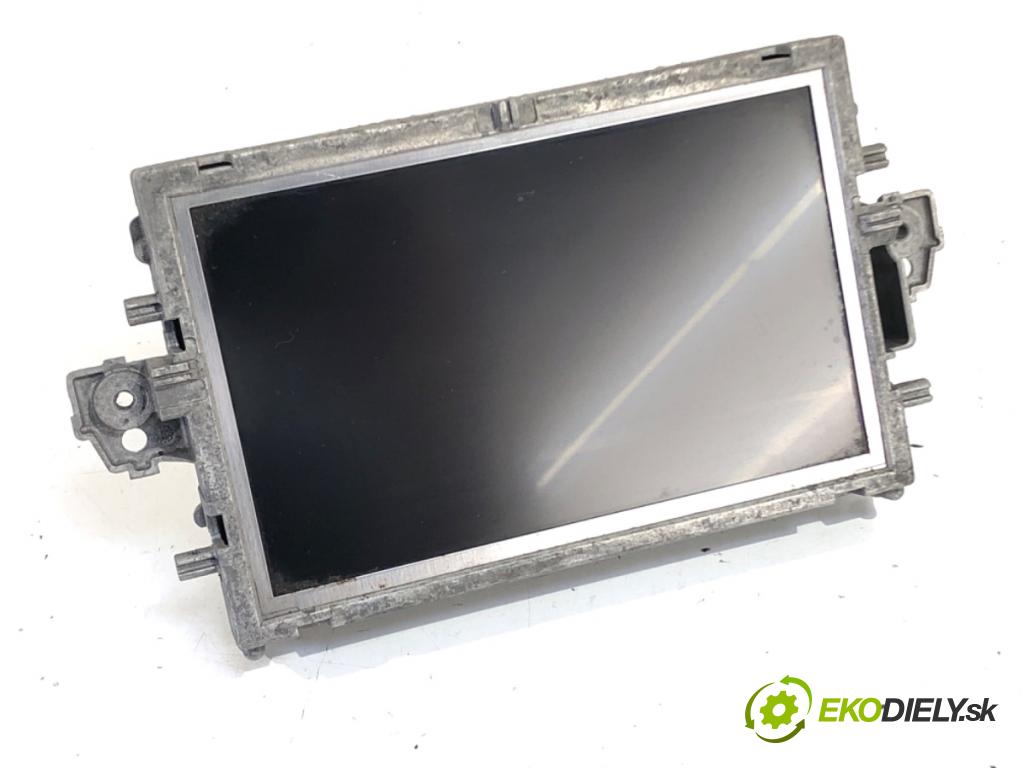 MERCEDES-BENZ C218 coupe 2013 195 kW CLS 350 CDI / d (218.323) 2987 Dislpej A2129005000 (Prístrojová doska)