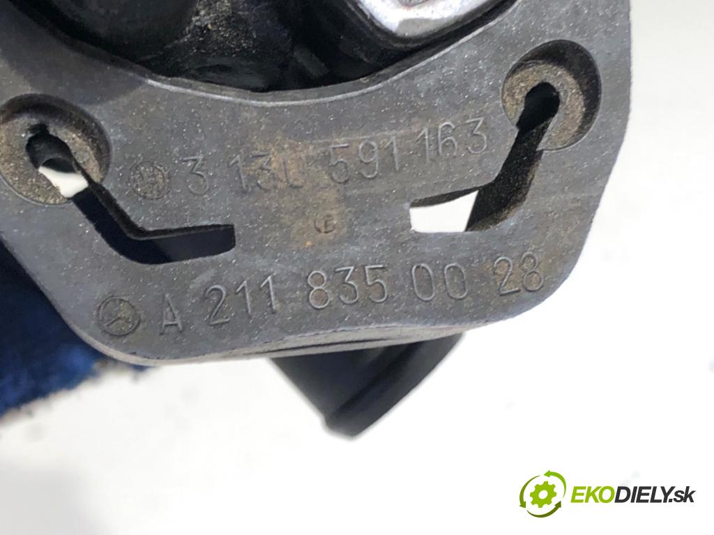 MERCEDES-BENZ C218 coupe 2013 195 kW CLS 350 CDI / d (218.323) 2987 DALŠÍ: Pumpa vody A2118350028 (Vodná pumpa)